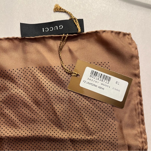 Gucci Brown Handkerchief 100% Silk with Polka Dots NEW WITH TAG 45x45 - Picture 2 of 6